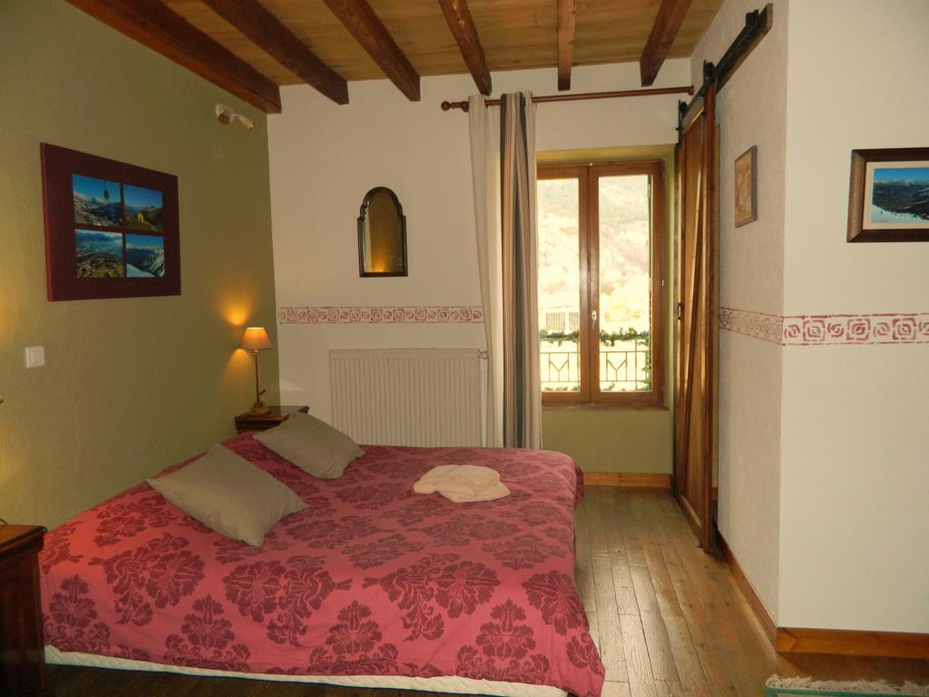 Chambre D'Hotes La Mexicaine Jausiers Camera foto